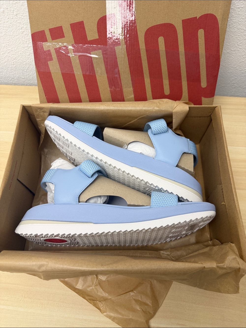 Fitflop women’s Baby Blue Open-Toe Sport Sandals size 10